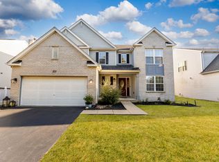 275 Gladiolus Dr, Romeoville, IL 60446