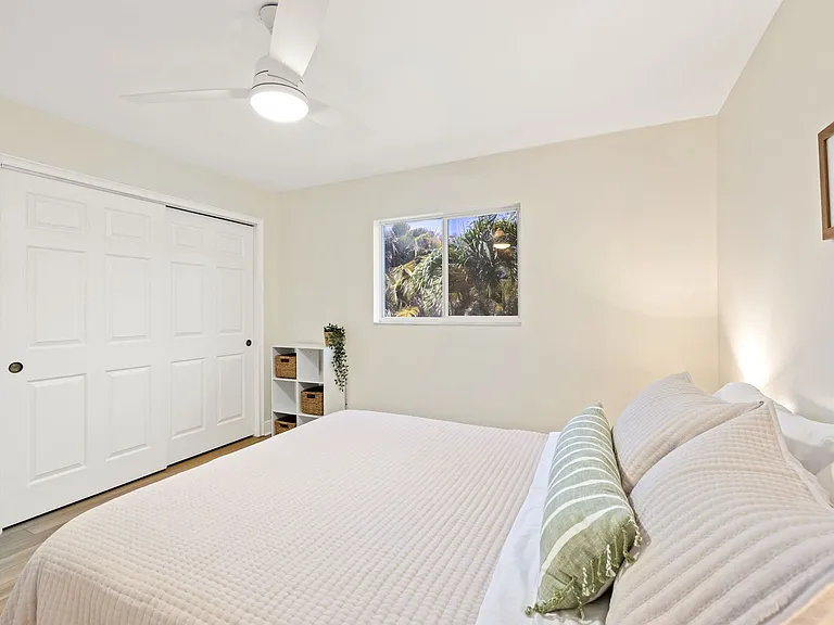 2309 SW 27th St — Photo 9