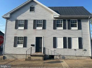 401 E Washington St, Chambersburg, PA 17201