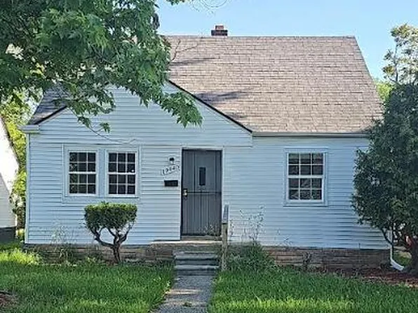 19440 W Chicago Ave, Detroit, MI 48228