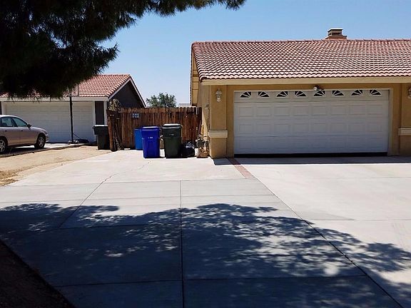 2nd image of 14111 Pacoima Ct