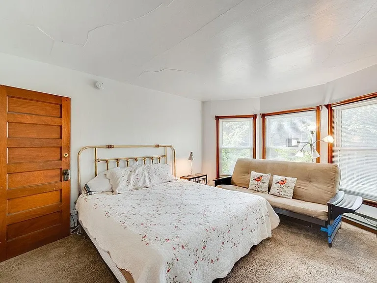 2501 Emerson Ave S #2 — Photo 3