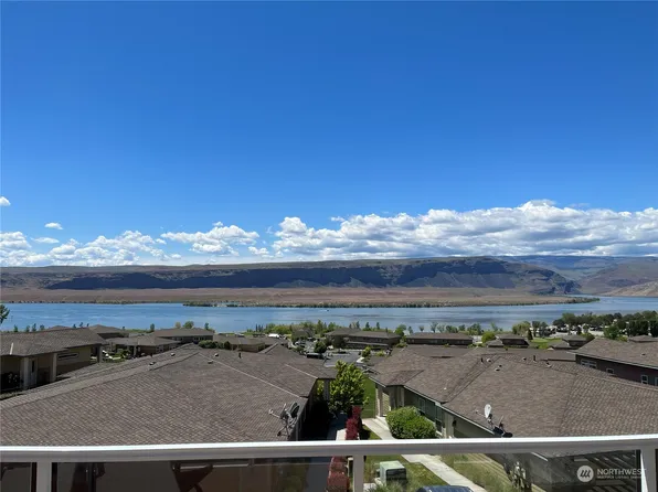 9191 Riverview Way NW #D34, Quincy, WA 98848