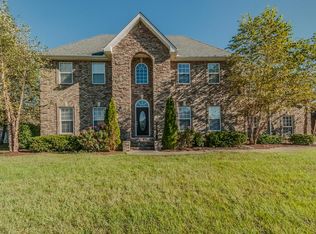 1927 Masterpiece Ave, Murfreesboro, TN 37130