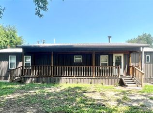 114 W Ada St, Sperry, OK 74073