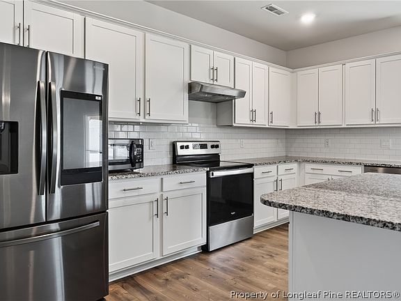 4th image of 2115 Wild Ridge Dr