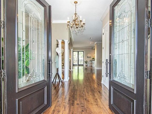 4th image of 2807 Baypointe Cir