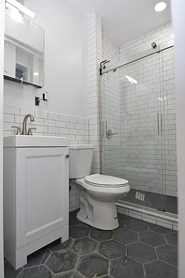 Rented by Bold New York | media 12