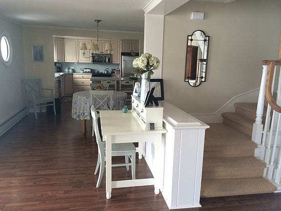 2nd image of 2134 Ash Te Wette Beach Dr