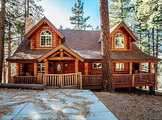 2328 Two Bears Ct, Running Springs, CA 92382