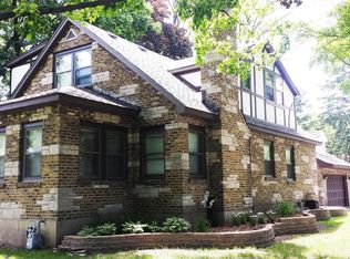 1762 Beverly Pl #2, Highland Park, IL 60035