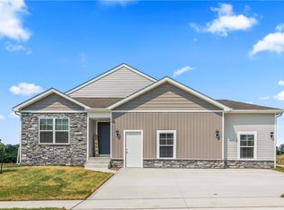 5002 E Sheridan Ave, Des Moines, IA 50317