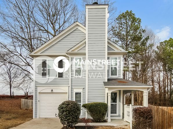 1250 Holly Cir
