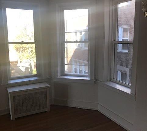 1 BR - living room