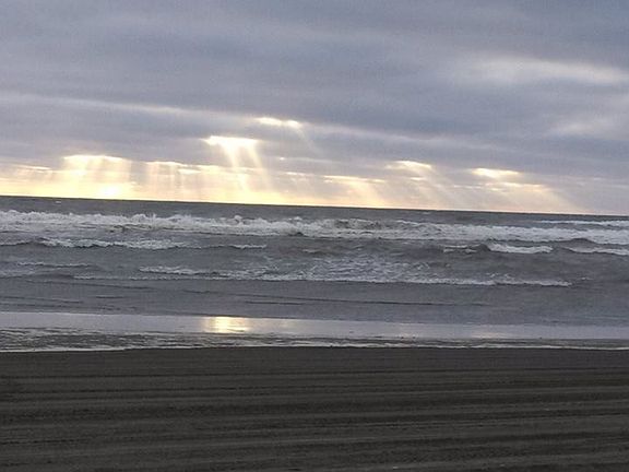 4th image of 1193 Ocean Shores Blvd SW