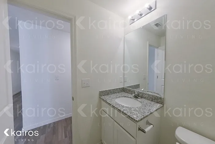 3024 NE 1st Ave — Photo 6
