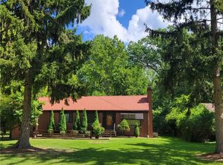 4419 Clague Rd, North Olmsted, OH 44070