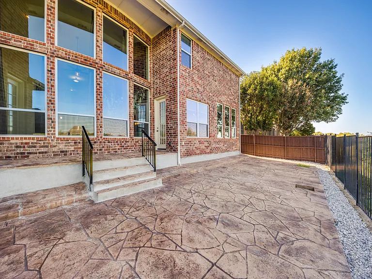 4463 Fallmeadow Dr — Photo 24