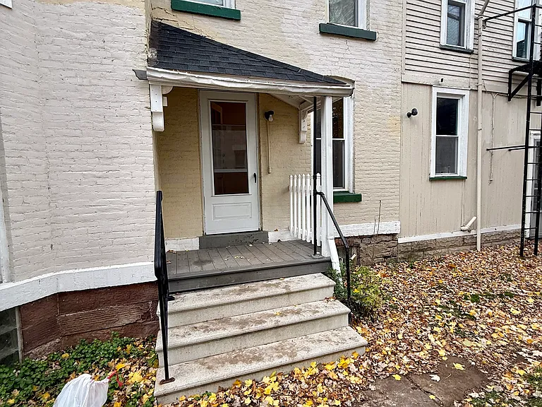 36 Rowley St #2 — Photo 1