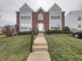 125 Timber Creek Dr, O'Fallon, MO 63368