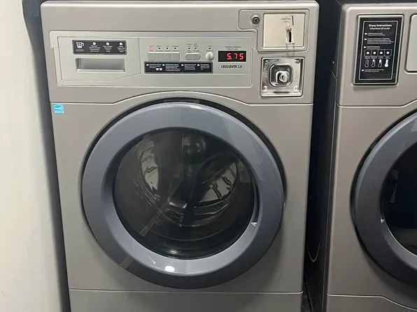 987 Halsey Street image 11 of 11