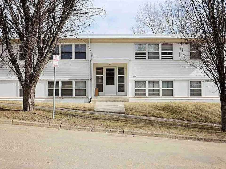 1000 Valley View Drive