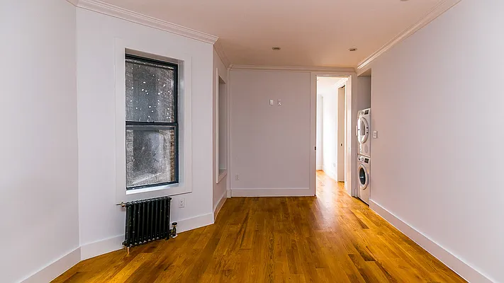 Rented by Nooklyn NYC LLC | media 25