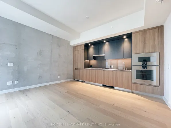 81 Wellesley St E, Toronto, ON
