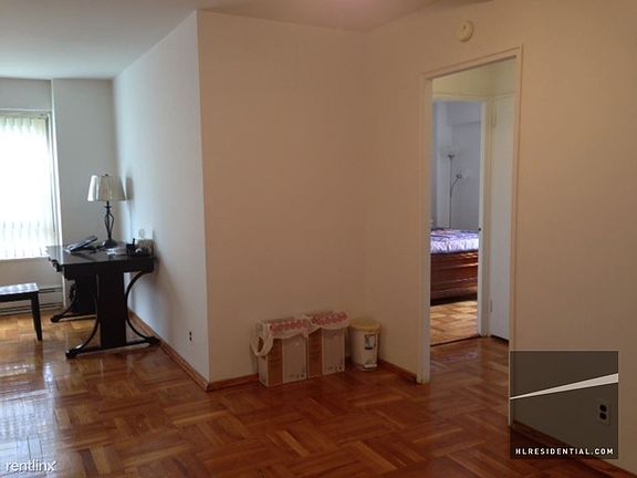 3rd image of 21-55 34th Ave #9B