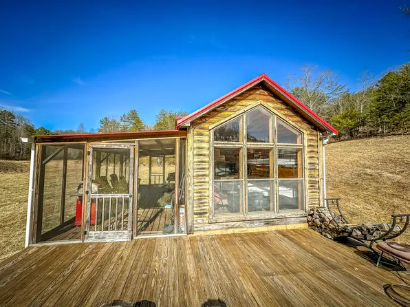 851 Smith Rd, Annville, KY 40402