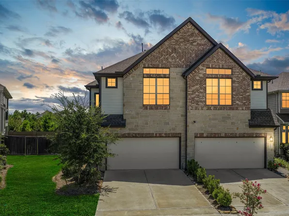 15046 Flintstone Village Trl, Cypress, TX 77433