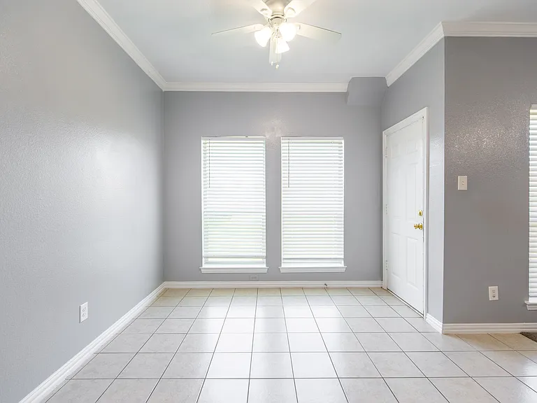 5813 Blackmon Ct — Photo 6