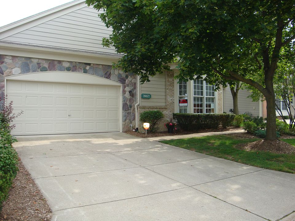 1st image of 39677 Muirfield Ln #256
