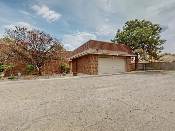 54 Westlake Dr NE, Albuquerque, NM 87112