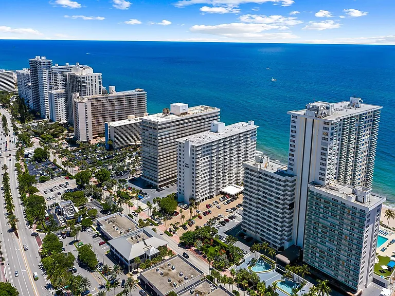 3900 Galt Ocean Dr #309 — Photo 43