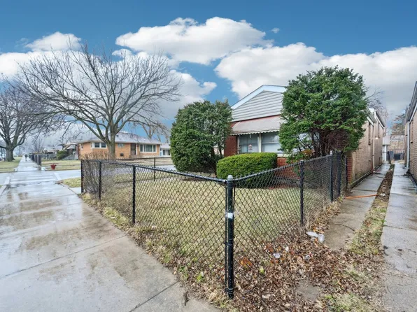 1434 W 114th Pl, Chicago, IL 60643