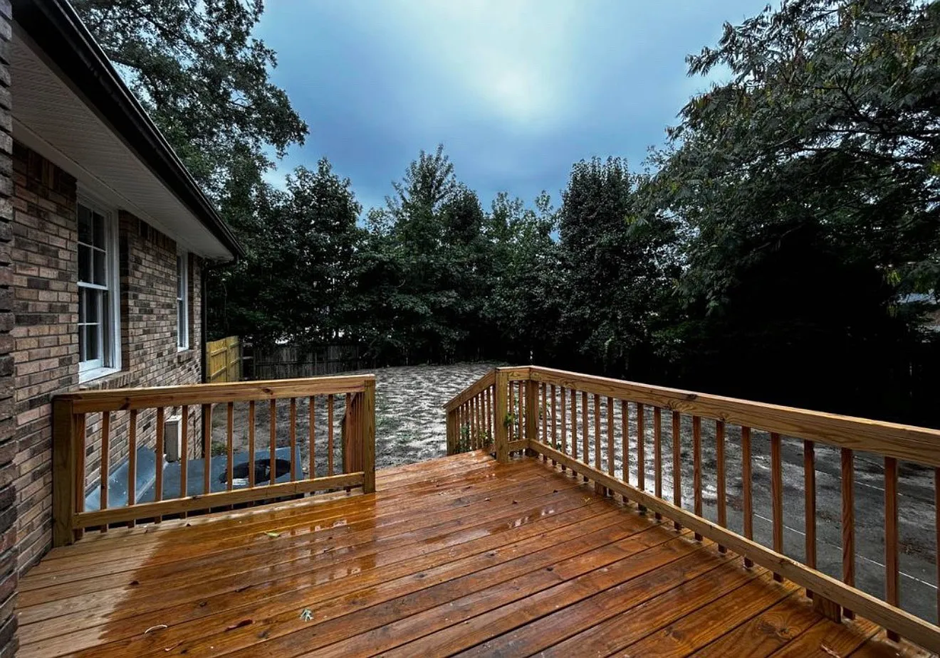 5 bed, 2105 sqft, $2,950 — Photo 4