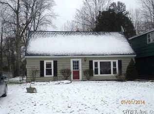 6436 Wembridge Dr, East Syracuse, NY 13057