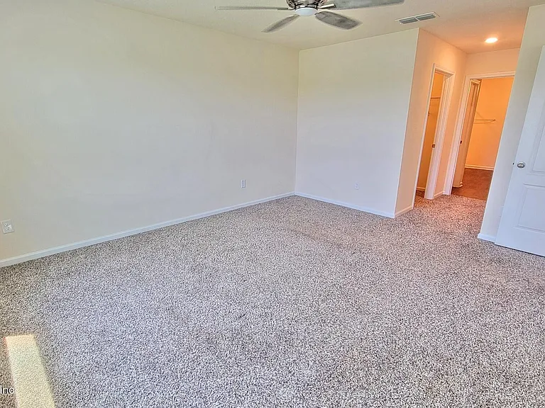121 Aveiro Way — Photo 16