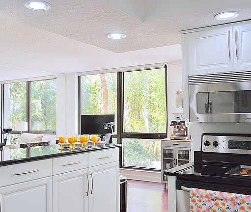 5th image of 707 S Gulfstream Ave Unit 101