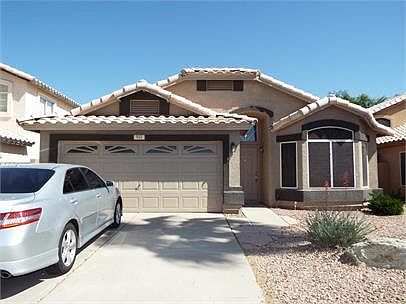 1st image of 922 W Sierra Madre Ave