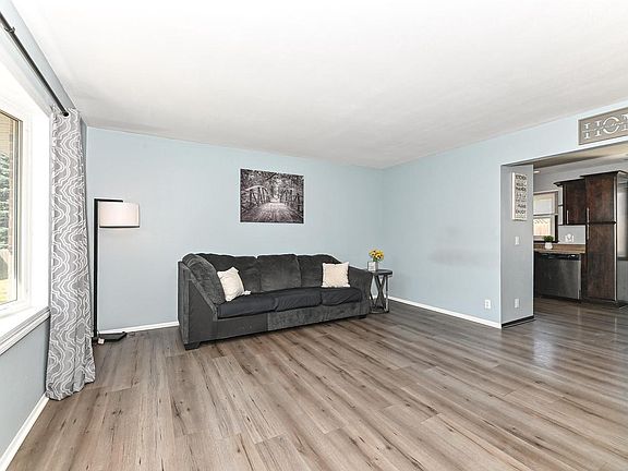 3rd image of 1648 Kuiper LANE