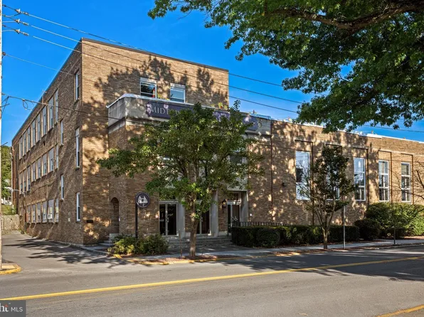 1001 Moore St, Huntingdon, PA 16652