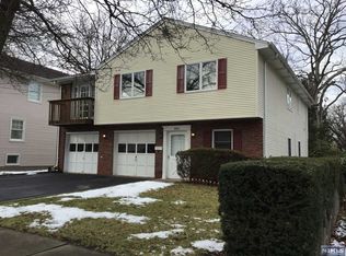 921 Willow Ave, River Edge, NJ 07661