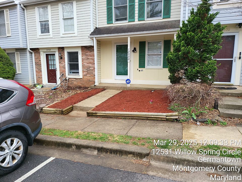 Front view of townhouse