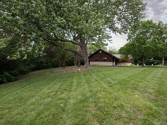4th image of 1001 Sycamore Ln