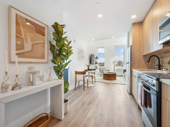336 Douglass Street 14E image 1 of 12