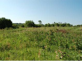 2135 New Michigan Rd, Canandaigua, NY 14424