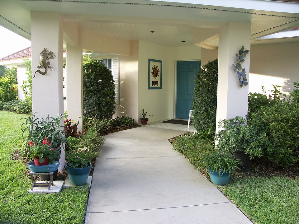 1st image of 9520 Laurelwood Ct