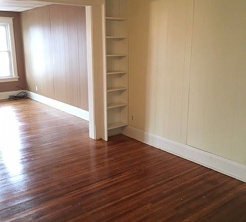 3rd image of 3113 Delaware Ave #1